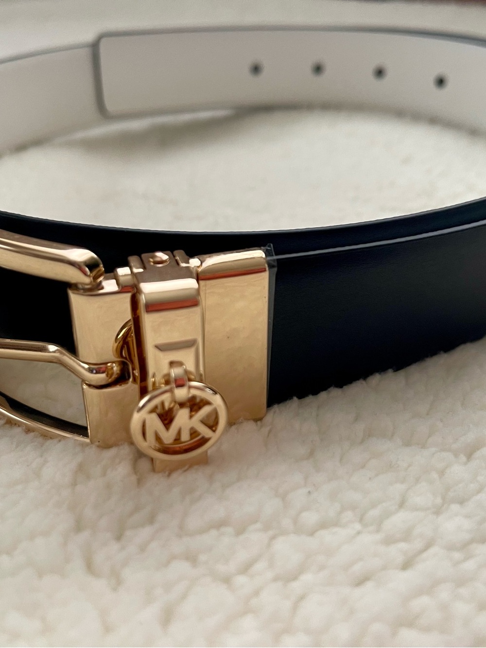 Michael Kors Black and White Reversible Belt with Gold MK Charm - Picture 1 of 6